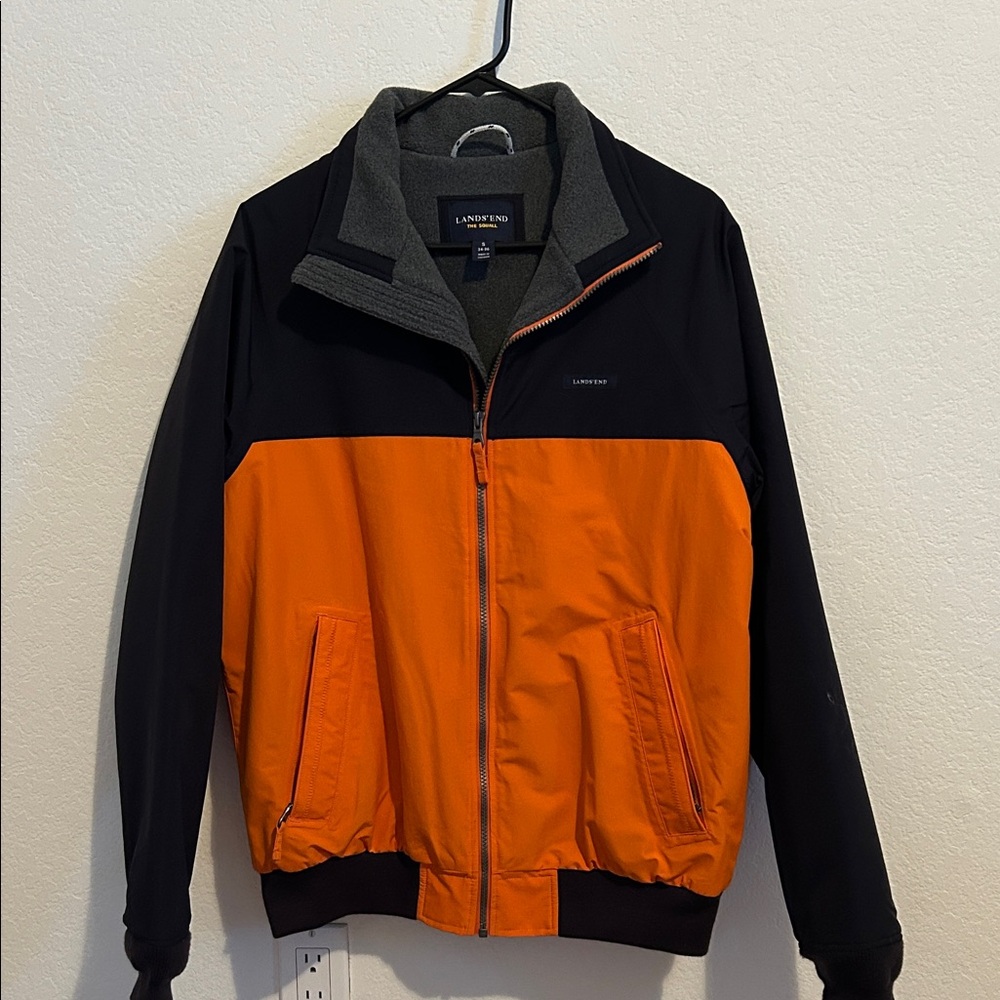 Lands' End Men's Black and Orange Windbreaker